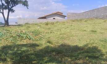 Imagem: Lote/Terreno à Venda, 1.000 m² por R$
