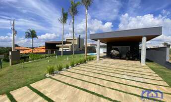 Imagem 3: Casa com 3 Quartos e 4 banheiros à Venda, 450 m² por R$ 1.380.000 Cód. ch2288