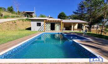 Imagem: Chácara com 3 Quartos e 3 banheiros à