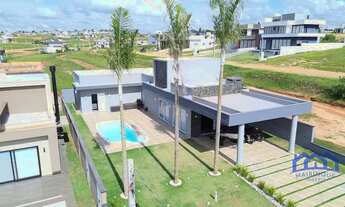 Imagem: Casa com 3 Quartos e 4 banheiros à Venda