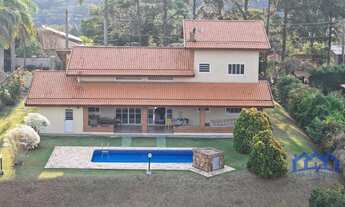 Imagem: Chácara com 4 Quartos e 6 banheiros à