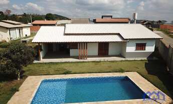 Imagem: Chácara com 3 Quartos e 3 banheiros à