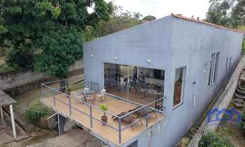 Imagem: Chácara com 2 Quartos e 3 banheiros à