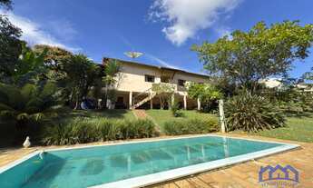 Imagem: Chácara com 3 Quartos e 4 banheiros à