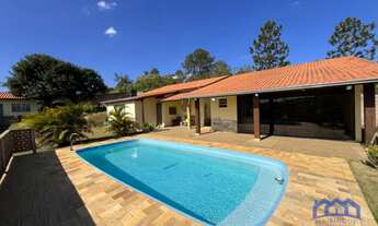 Imagem: Chácara com 3 Quartos e 3 banheiros à