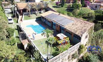 Imagem: Chácara com 6 Quartos e 8 banheiros à