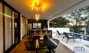 Imagem 4: Casa com 5 Quartos e 6 banheiros à Venda, 450 m² por R$ 2.400.000 Cód. ch2396