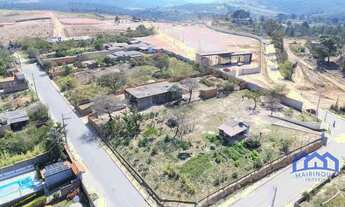 Imagem: Lote/Terreno à Venda, 2.400 m² por R$