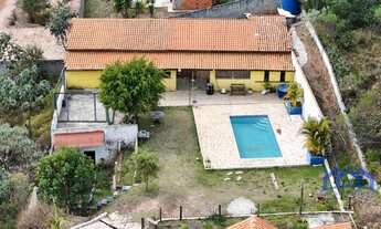 Imagem: Chácara com 4 Quartos e 4 banheiros à