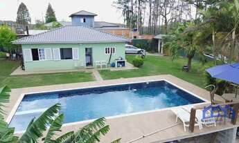 Imagem: Chácara com 3 Quartos e 2 banheiros à