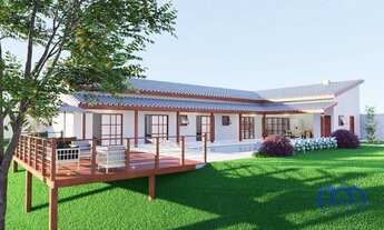 Imagem: Chácara com 3 Quartos e 3 banheiros à