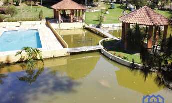 Imagem: Sítio com 6 Quartos e 3 banheiros à Venda