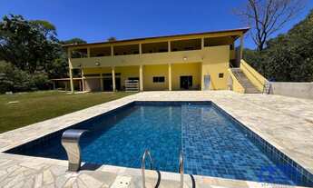 Imagem: Chácara com 6 Quartos e 11 banheiros à