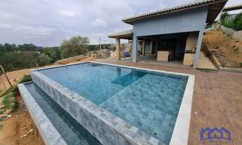 Imagem: Chácara com 4 Quartos e 4 banheiros à