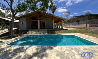 Imagem: Chácara com 3 Quartos e 3 banheiros à