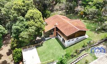 Imagem: Chácara com 4 Quartos e 4 banheiros à