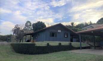 Imagem 2: Chácara para Venda no Jardim Leonor em Itatiba com 207m², 3 Dormitórios, Piscina