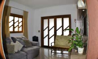 Imagem 2: Casa à Venda com 3 Dormitórios, 119m²