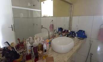 Imagem 2: CASARÃO PRÓXIMO AO PARK SHOPPING (BAIRRO BRITO II) COM 3 QUARTOS + SUÍTE !!!