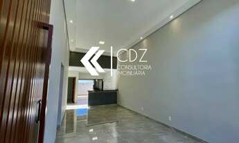 Imagem 2: Casa com piscina para venda no Horto Florestal Villagio - Sorocaba/SP