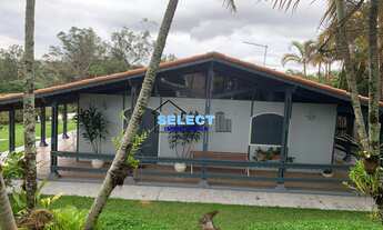 Imagem 2: Casa térrea com 04 quartos 01 suíte edícula piscina deck fogão a lenha churrasqueira campo