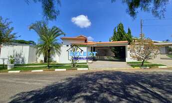 Imagem: Casa Térrea 4 Quartos, Piscina, Jardim