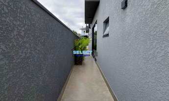 Imagem 2: Imóvel de Alto Padrão: Casa de Condomínio com 3 suítes e 294m² em Valinhos-SP, Chácara das