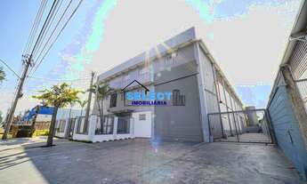 Imagem 6: Galpão industrial com 1080 m² e pé direito com 9 metros