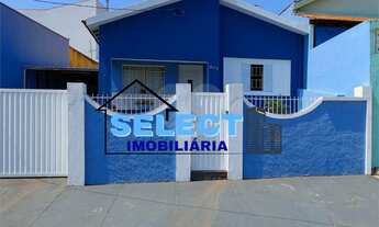 Imagem 2: Casa à Venda em Valinhos-SP: Residência no Jardim Pinheiros com 3 Quartos, 2 Salas e 5 Vag