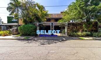 Imagem: Luxuosa Casa de Condomínio à Venda em