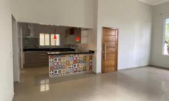 Imagem 4: Casa em Condomínio de Luxo em Paulínia-SP: 3 Quartos, 3 Suítes, 2 Salas, 5 Banheiros, 4 Va