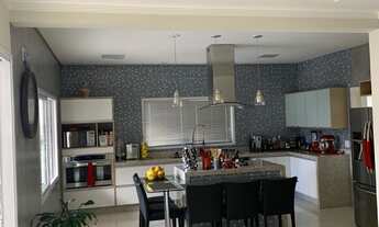 Imagem 7: Oportunidade única: Casa em condomínio de luxo com 4 quartos e 4 suítes no Parque Brasil 5