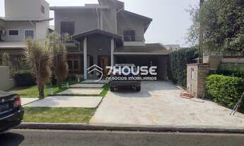 Imagem: Impecável casa em condomínio à venda