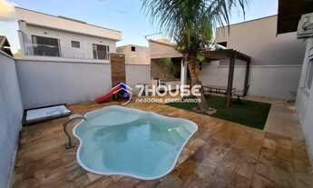 Imagem: Casa de Alto Padrão à Venda em Condomínio