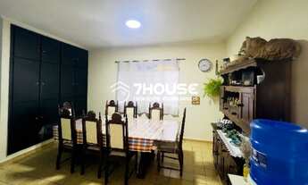 Imagem 3: Casa comercial à venda em Paulínia-SP, com 5 quartos, 4 banheiros, 4 vagas de garagem e 36