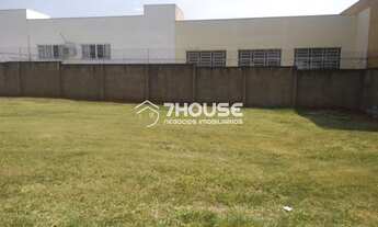 Imagem: Terreno à venda em condomínio exclusivo