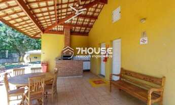 Imagem: Luxuosa casa em condomínio à venda em