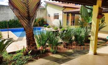 Imagem 2: Chácara à venda em Paulínia-SP, bairro Recanto Feliz: 3 quartos, 1 suíte, 3 banheiros, 273