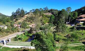 Imagem 4: 3 dormitórios, 2 suíte, 4 vagas na garagem