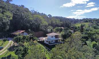 Imagem 2: 3 dormitórios, 2 suíte, 4 vagas na garagem