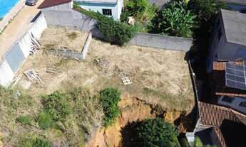 Imagem: Lote à venda de 350 m² no Bairro Athaíde