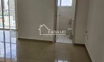 Imagem: Excelente sala comercial de 40m² com varanda