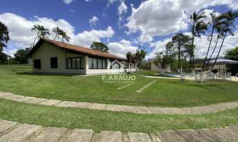 Imagem 2: Chácara à venda em Araçoiaba da Serra com 24.540m², 9 dormitórios, 6 suítes e porteira fec