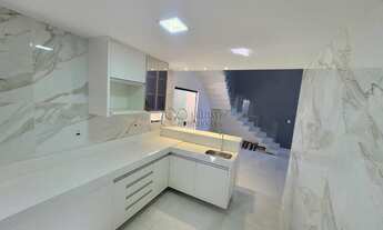 Imagem 3: EXCELENTE CASA NO VALE DOS CRISTAIS MODERNA COM ACABAMENTO SOFISTICADO