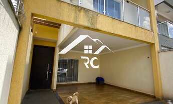 Imagem: Vendo belíssimo sobrado no bairro Ataídes