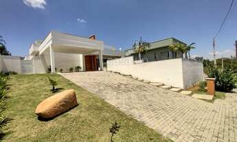 Imagem 2: Casa com 3 quartos, 278 m², aluguel por R$ 16.000/mês- Condomínio Campo de Toscana - Vinhe