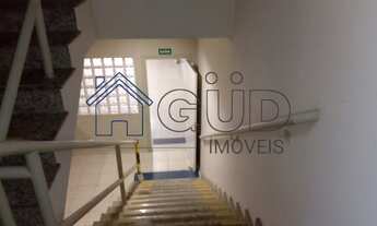 Imagem 5: Loja no coração do largo 13