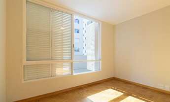 Imagem 4: Apartamento a Venda em Localização Privilegiada Moema Pássaros