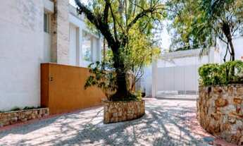 Imagem 7: Casa a Venda Localização Privilegiada no Jardim Petrópolis