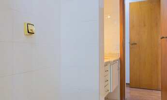 Imagem 2: Apartamento a Venda Localização Privilegiada na Aclimação